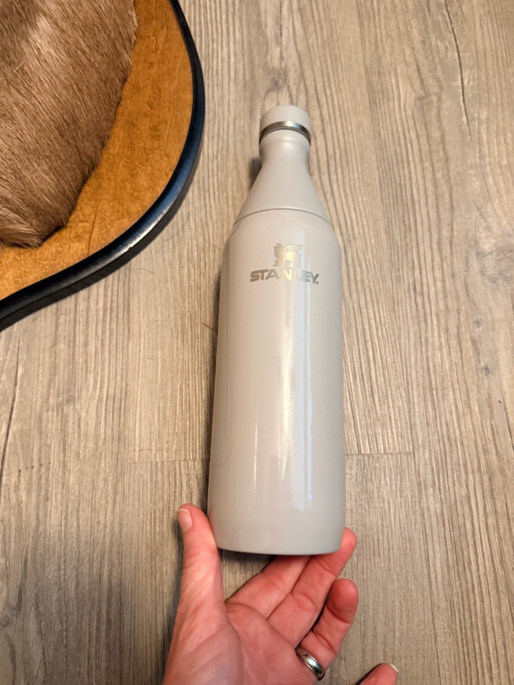 Stanley Vacuum Insulated Bottle - Cream